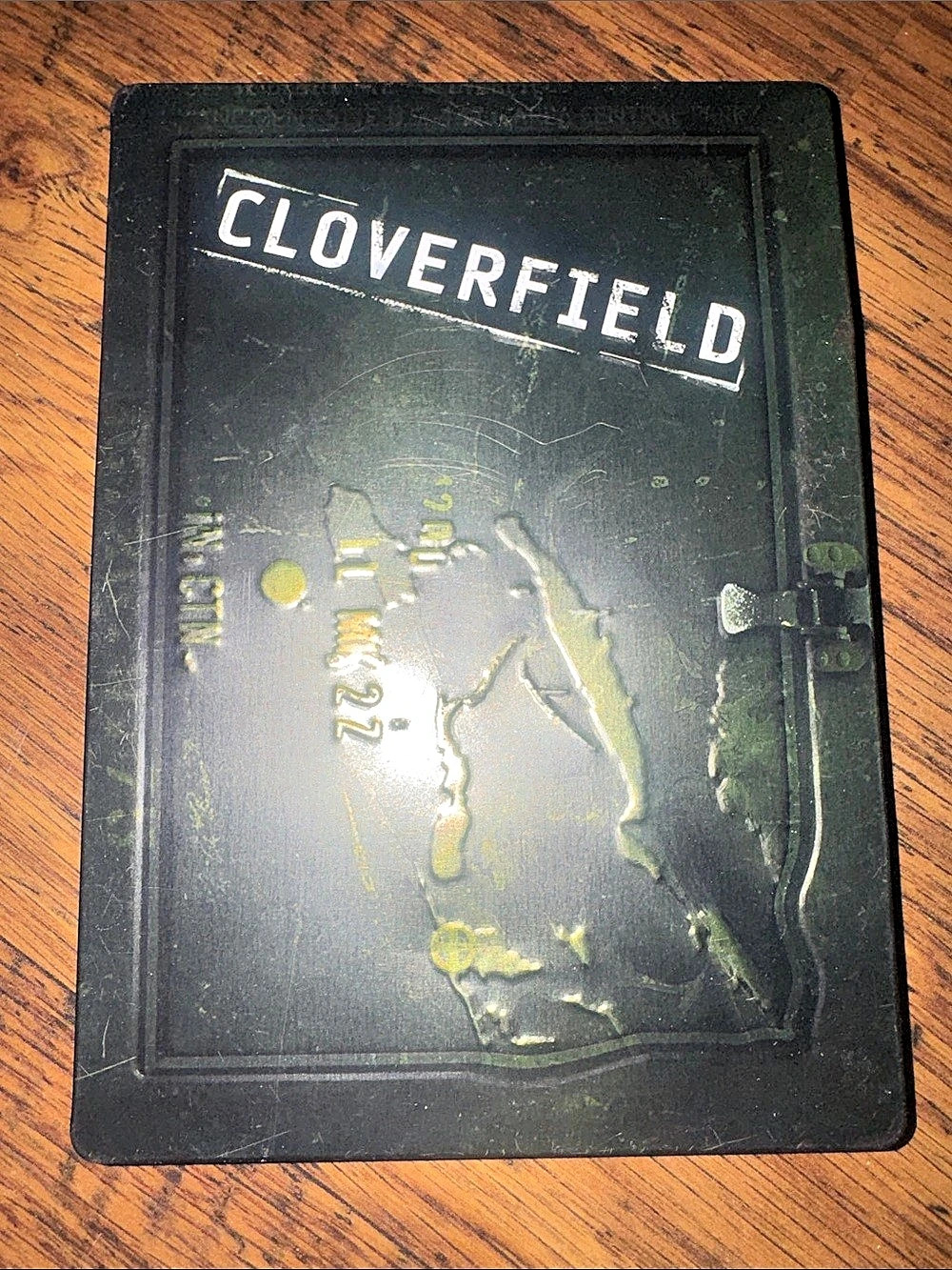Paramount Pictures Cloverfield Widescreen Edition DVD C2.Bk.316